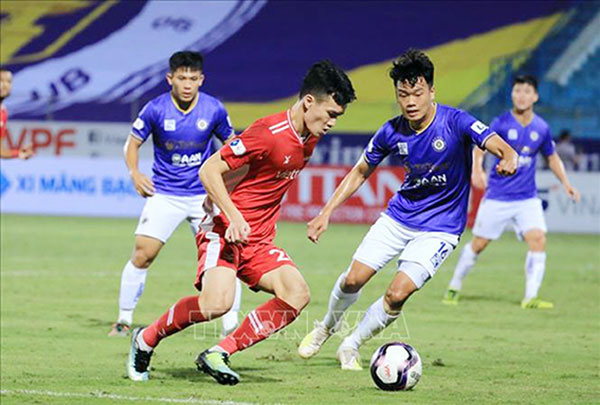 Hoàng Đức và Viettel có cứu được V.League khỏi cái kết sớm?