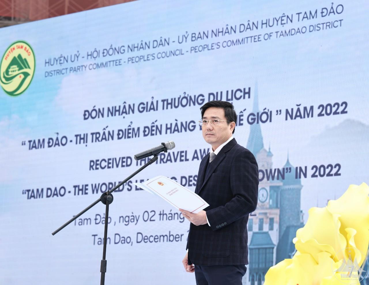 Phó Chủ tịch UBND tỉnh Vũ Việt Văn phát biểu tại buổi lễ