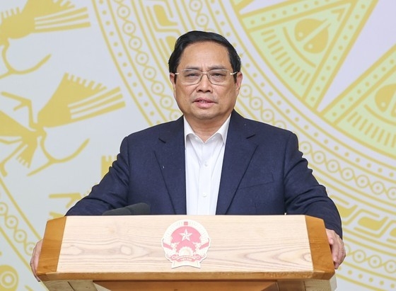 Prime Minister Pham Minh Chinh requested not to invest in 2-lane expressways to avoid resource waste