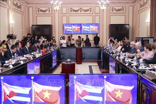 At the talks between the top legislators of Vietnam and Cuba.