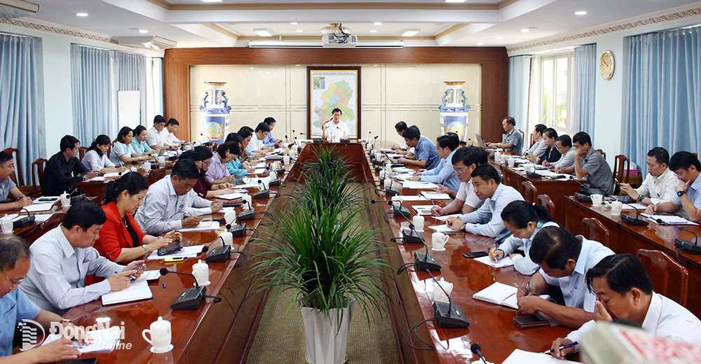  Ủy viên Trung ương Đảng, Bí thư Tỉnh ủy Nguyễn Hồng Lĩnh làm việc về tăng tỷ lệ người dân dùng nước sạch