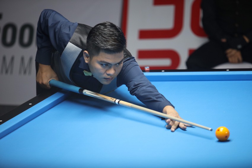 Cơ thủ Nguyễn Trần Thanh Tự giành HCV nội dung billiards carom 3 băng SEA Games 32