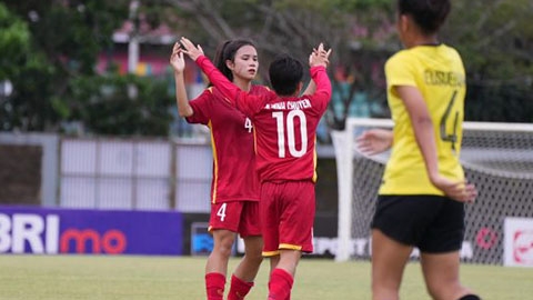 U.19 nữ Việt Nam (áo đỏ) sẽ gặp U.19 Myanmar ở bán kết