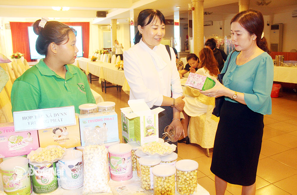 Gỡ nút thắt trong chuỗi phân phối đặc sản địa phương